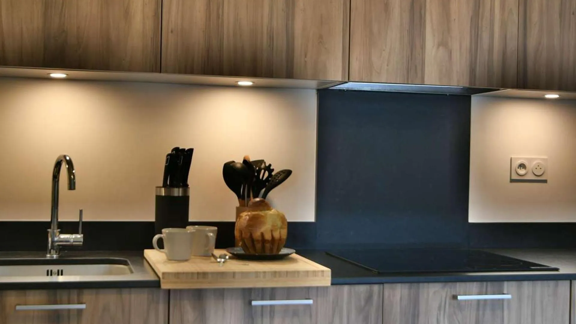 Appartement Cocooning Avec Balcon Et Garage A Samoens - Fr-1-391-211 Apartmán